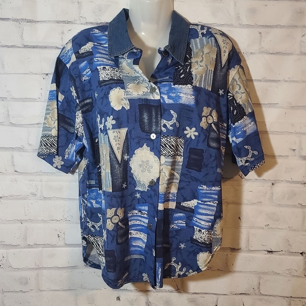 New Old Stock Vintage Denim Collar Multi Print Button Up Shirt Small